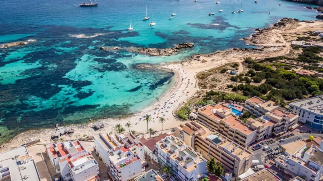 Apartamento Sa Varadero 2D Vista Mare Laterale Appartement Es Pujols Buitenkant foto
