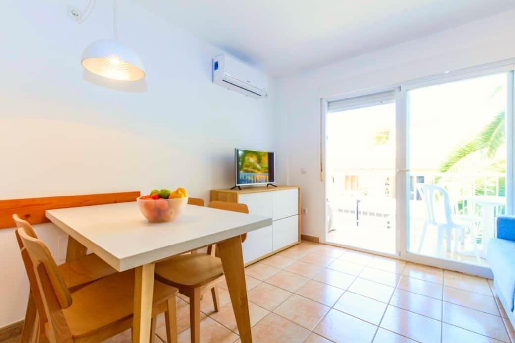 Apartamento Sa Varadero 2D Vista Mare Laterale Appartement Es Pujols Buitenkant foto